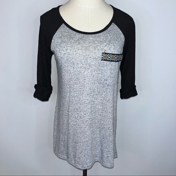 Moa Moa Tops - MOA MOA Gray Black Crew Neck Raglan Shirt Small Aztec Front Pocket